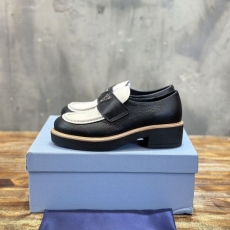 Prada Low Shoes